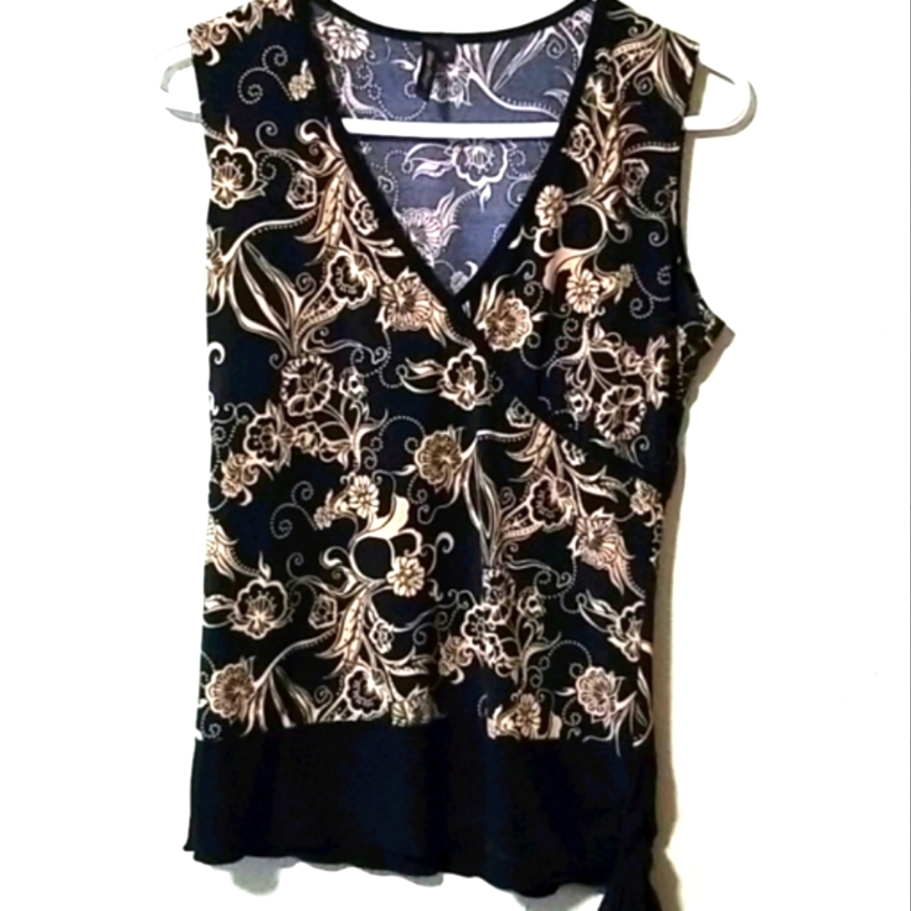 Olivia Paige | Faux wrap floral deep v-neck sleeveless blouse medium